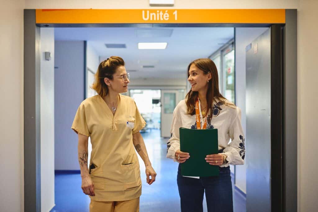 Bénévole et soignant